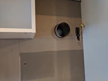 How to connect a kitchen duct to microwave?