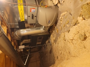 Noise from furnace mounted in the crawlspace 