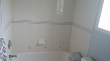 Questions re bathtub to tiled shower reno