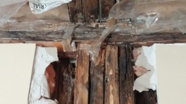 Who do I contact about Fixing/Replacing a Living Room Ceiling Beam?