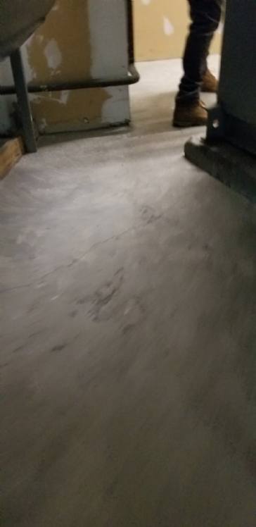 Apply epoxy to concret floor - estimate please
